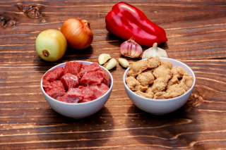 Daging atau Tahu? Ini Pilihan Terbaik untuk Kesehatan Jantung